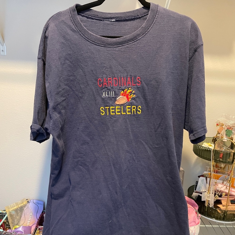 Cardinals vs. Steelers Embroidered Short Sleeve T-Shirt (Men’s Large)